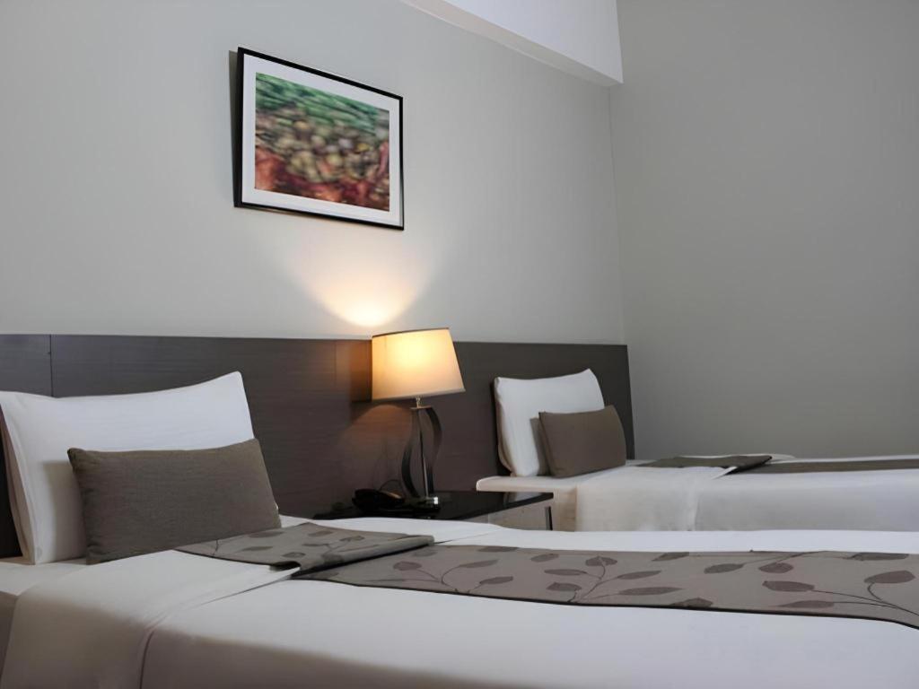 Sequoia Hotel Quezon City Buitenkant foto