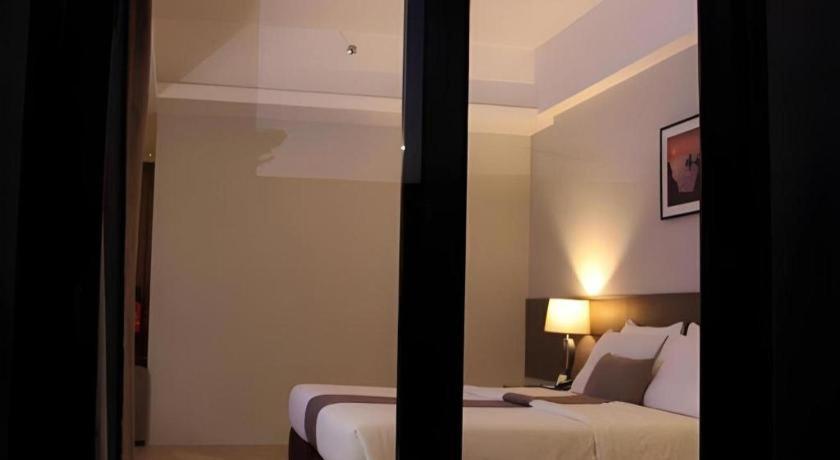 Sequoia Hotel Quezon City Buitenkant foto