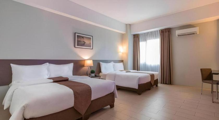 Sequoia Hotel Quezon City Buitenkant foto