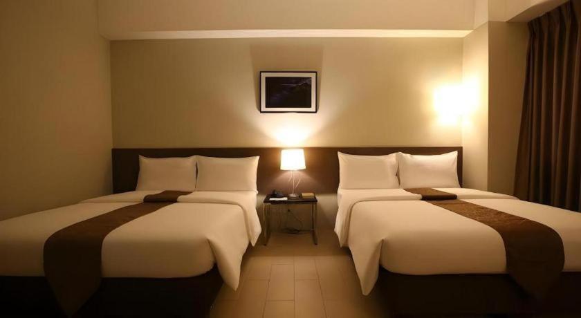 Sequoia Hotel Quezon City Buitenkant foto